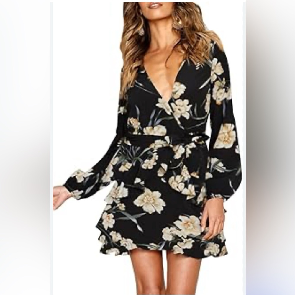 Loveriche Black Floral Print Swing Dress size small